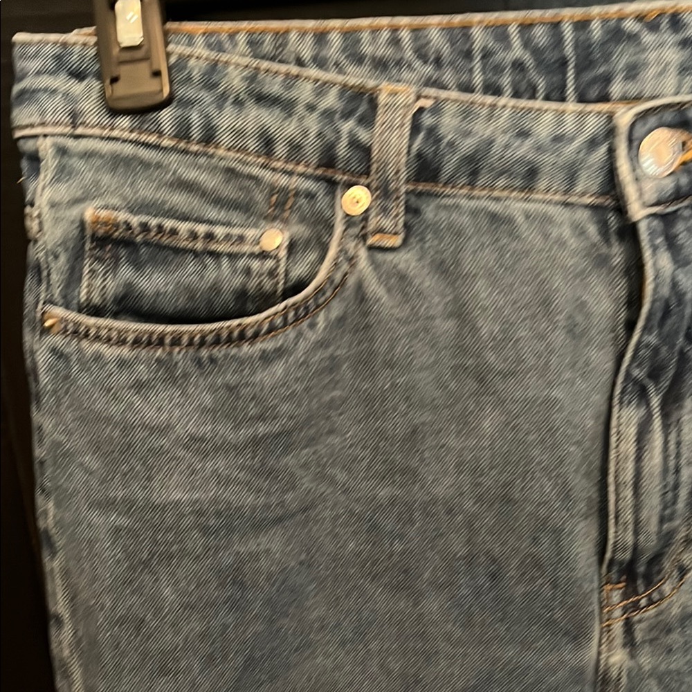 Classic Blue Women's Jeans - Picture 4 of 11
